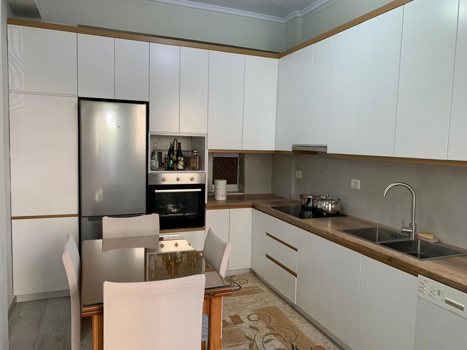 Dadaj Apartments ซารานเดอ ภายนอก รูปภาพ